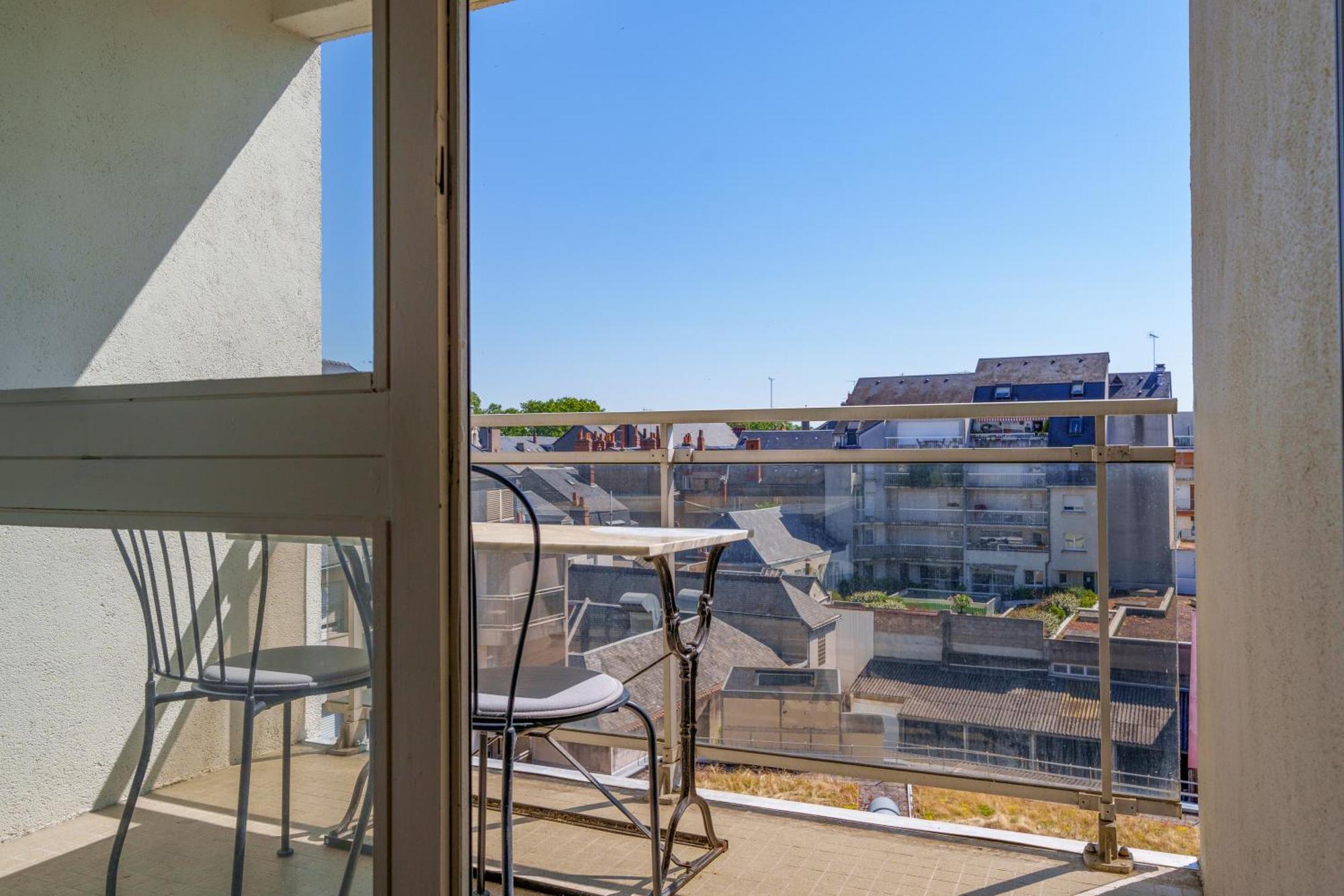 Appartement Tours Centre Avec Parking 4 P Exterior photo