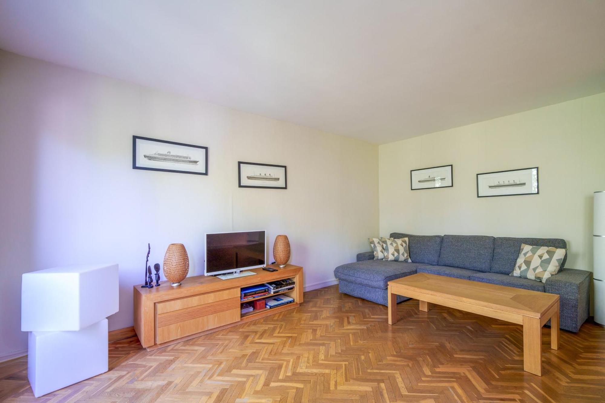 Appartement Tours Centre Avec Parking 4 P Exterior photo