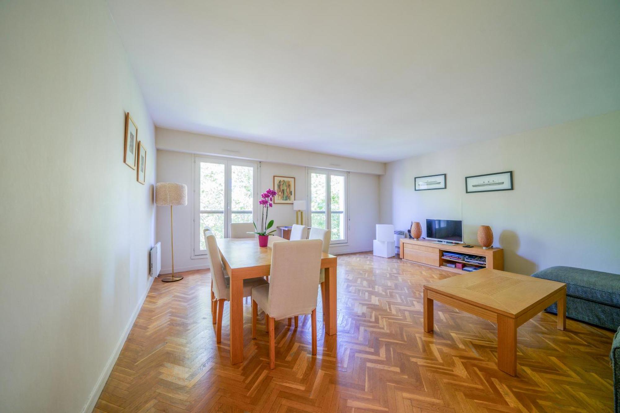 Appartement Tours Centre Avec Parking 4 P Exterior photo